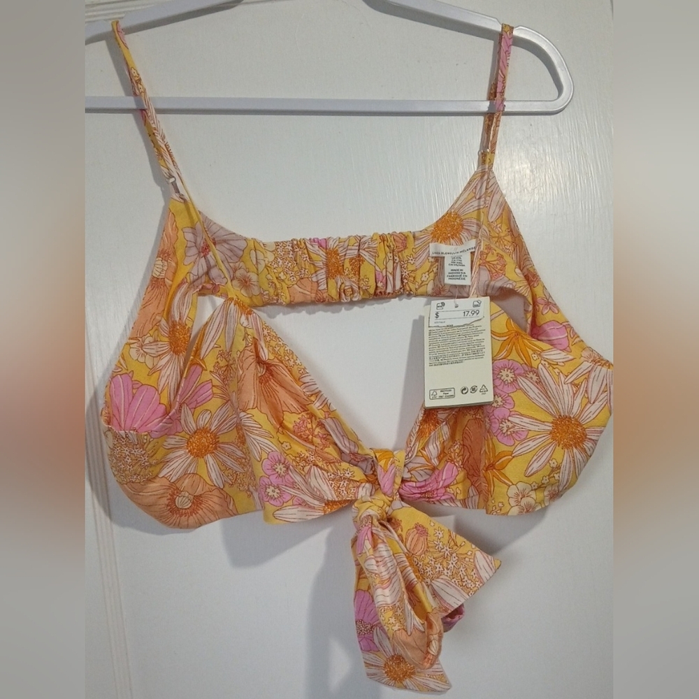 H&M Vibrant Floral Tie-Front Crop Top NWT